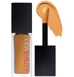 Huda Beauty #Fauxfilter Luminous Matte Liquid Concealer